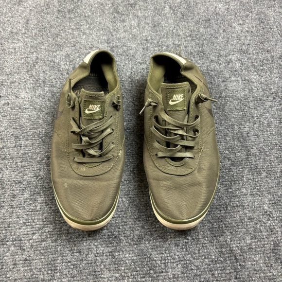 NIKE Women’s Army Green Lace Up Low rise Shoe size: 8.5 - Picture 10 of 11